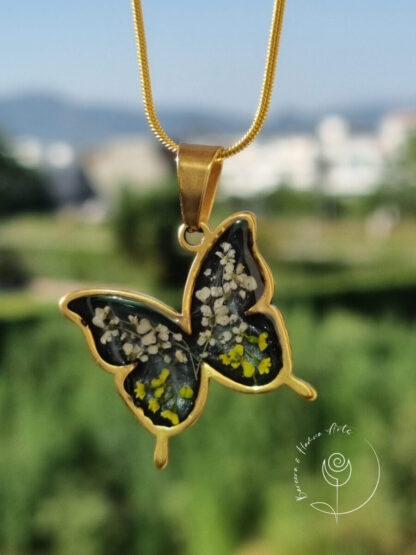 18K Gold plated Butterfly floral pendant with chain